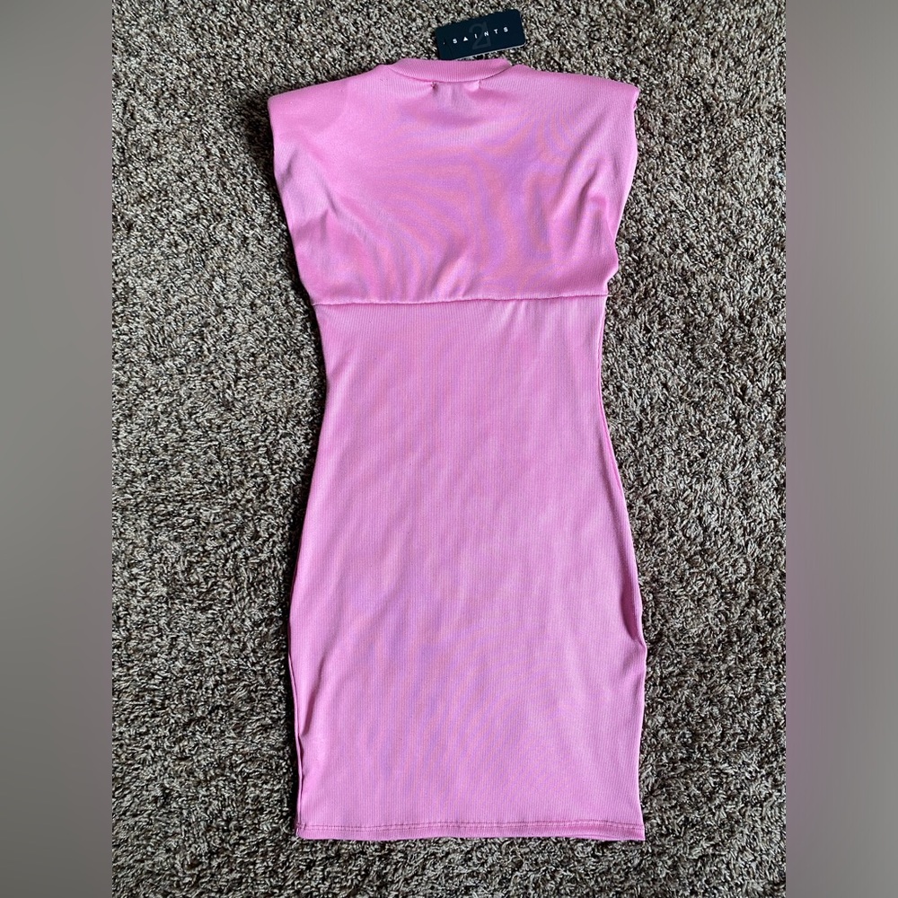 Pink dress - Picture 2 of 2